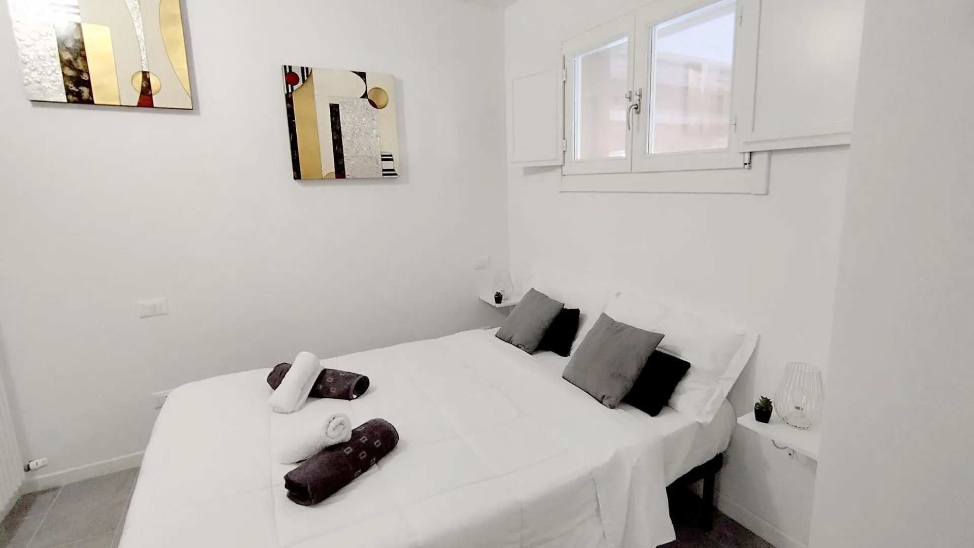 Sky Loft Airport - Modern Apt 1St Floor Apartment Bologna